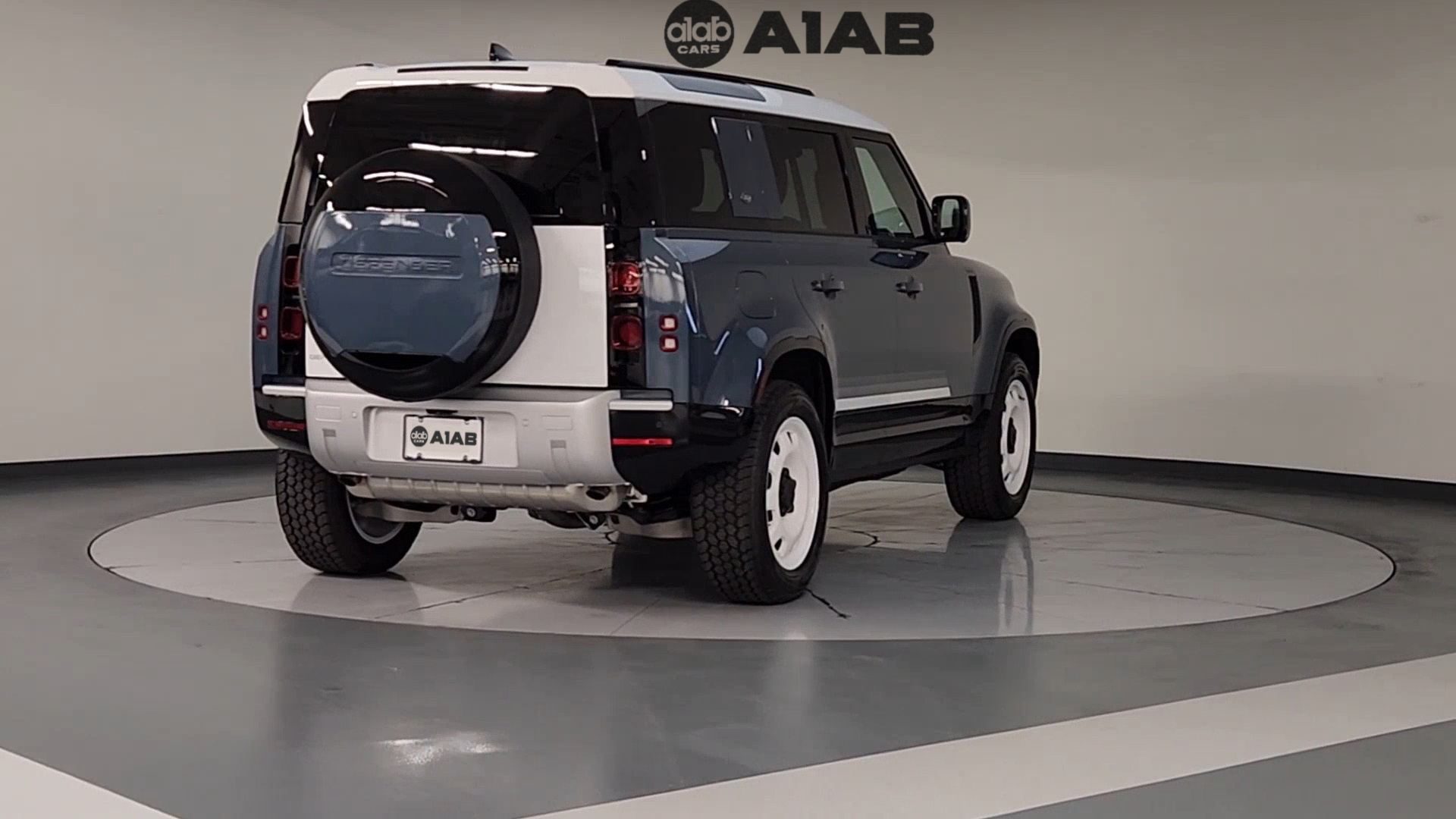 2024 Land Rover Defender 110 S