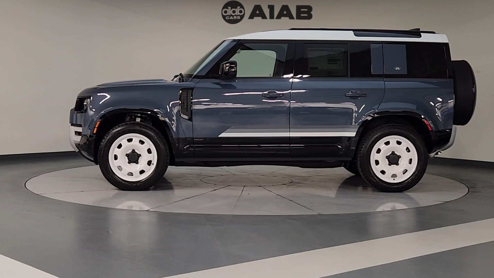 2024 Land Rover Defender 110 S