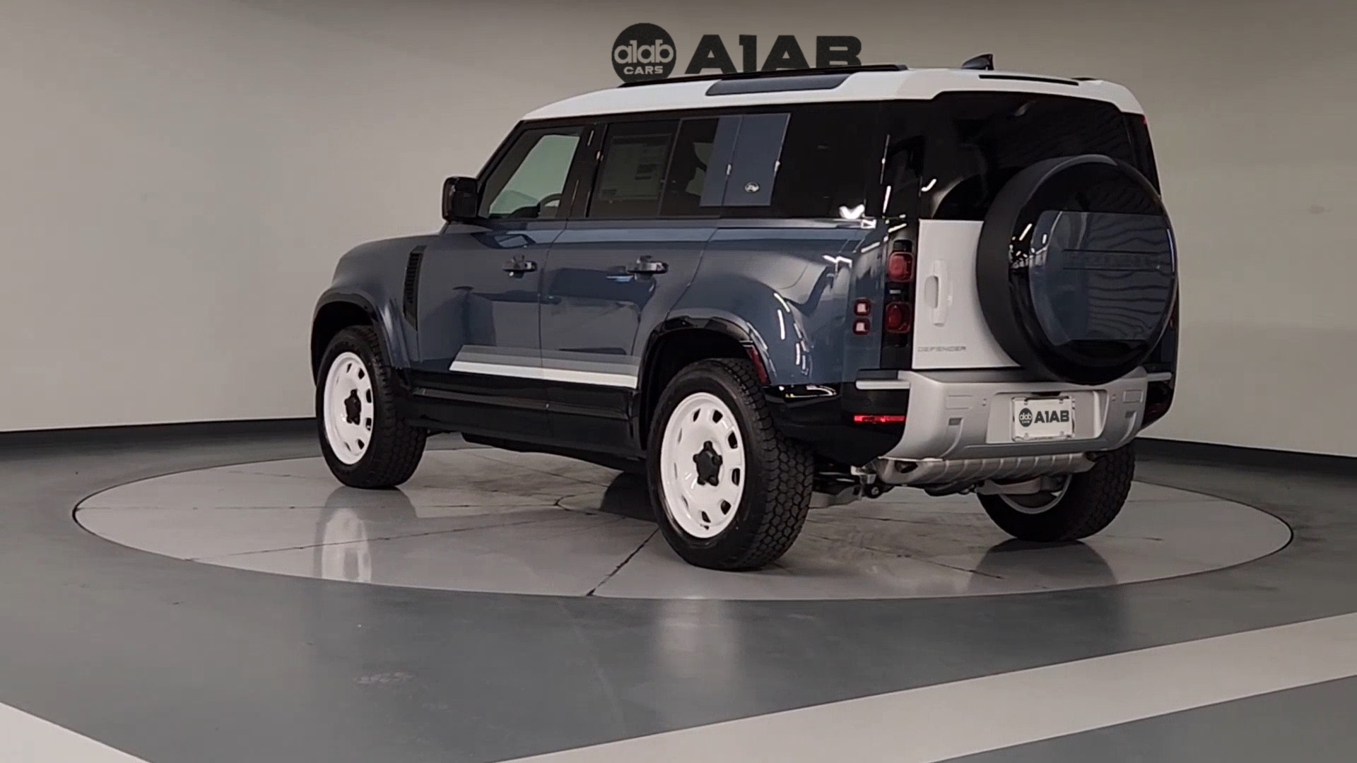 2024 Land Rover Defender 110 S