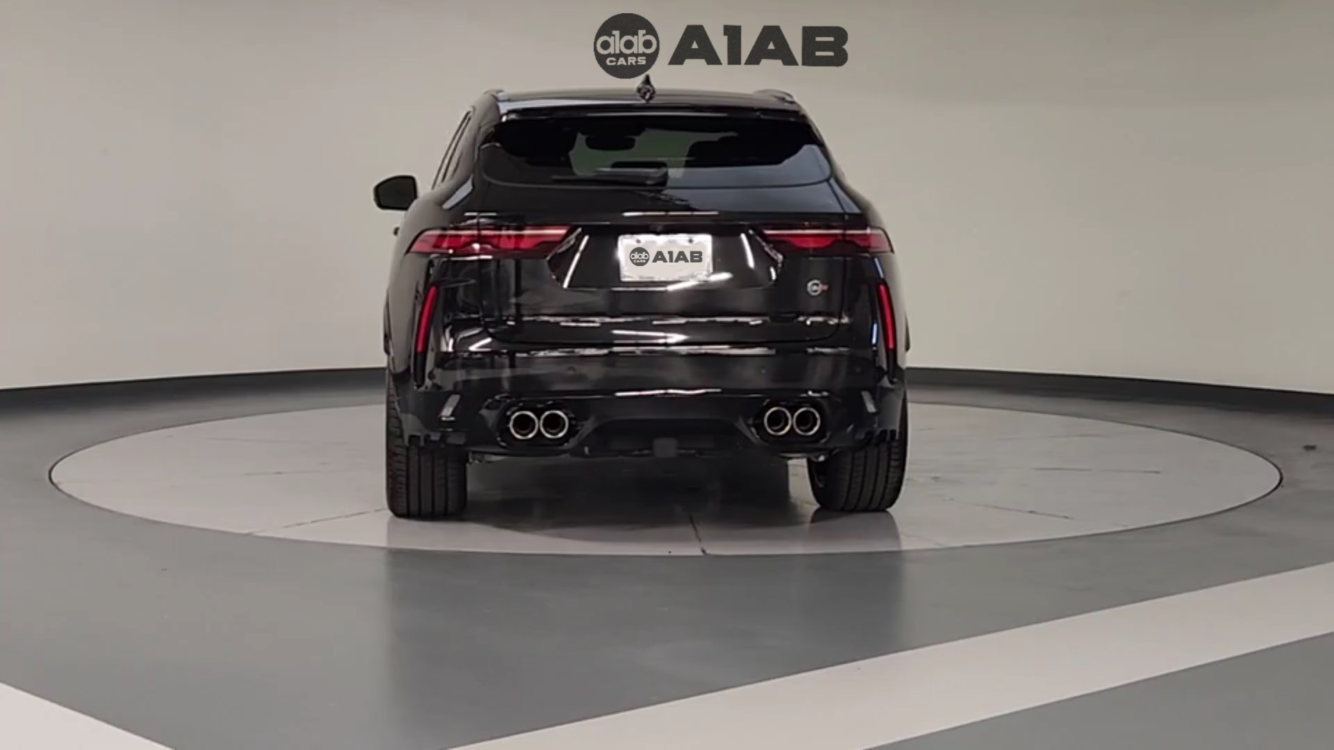 2024 Jaguar F-PACE SVR