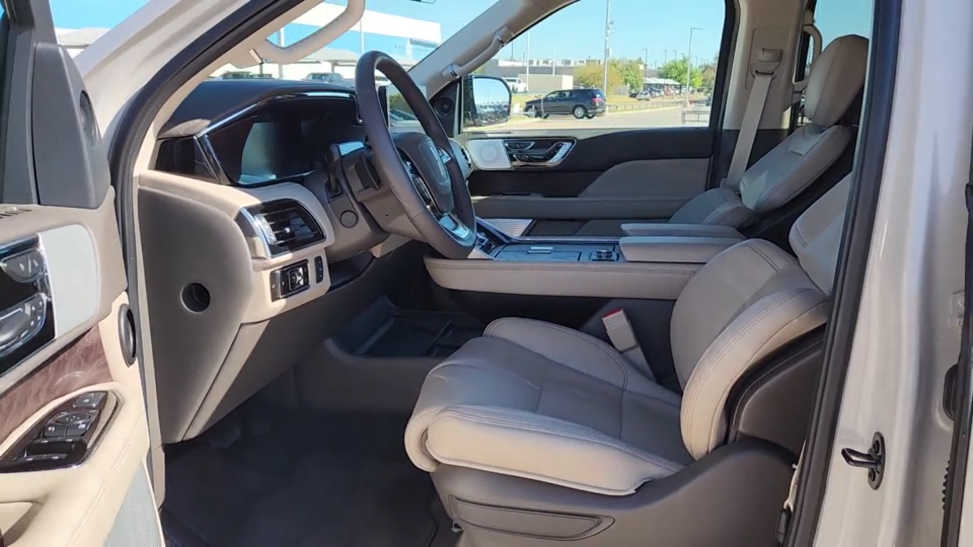 2024 Lincoln Navigator L Reserve