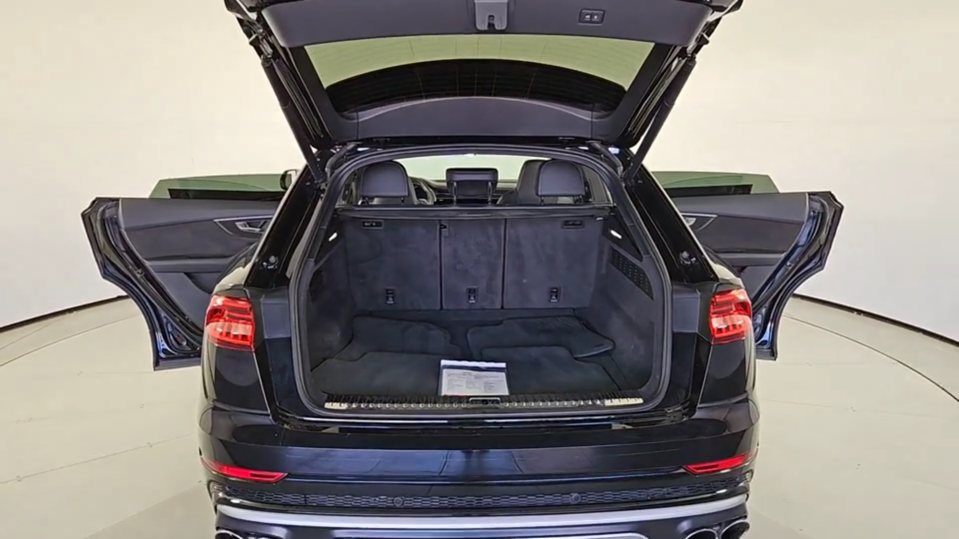 2022 Audi SQ8 4.0T Premium Plus