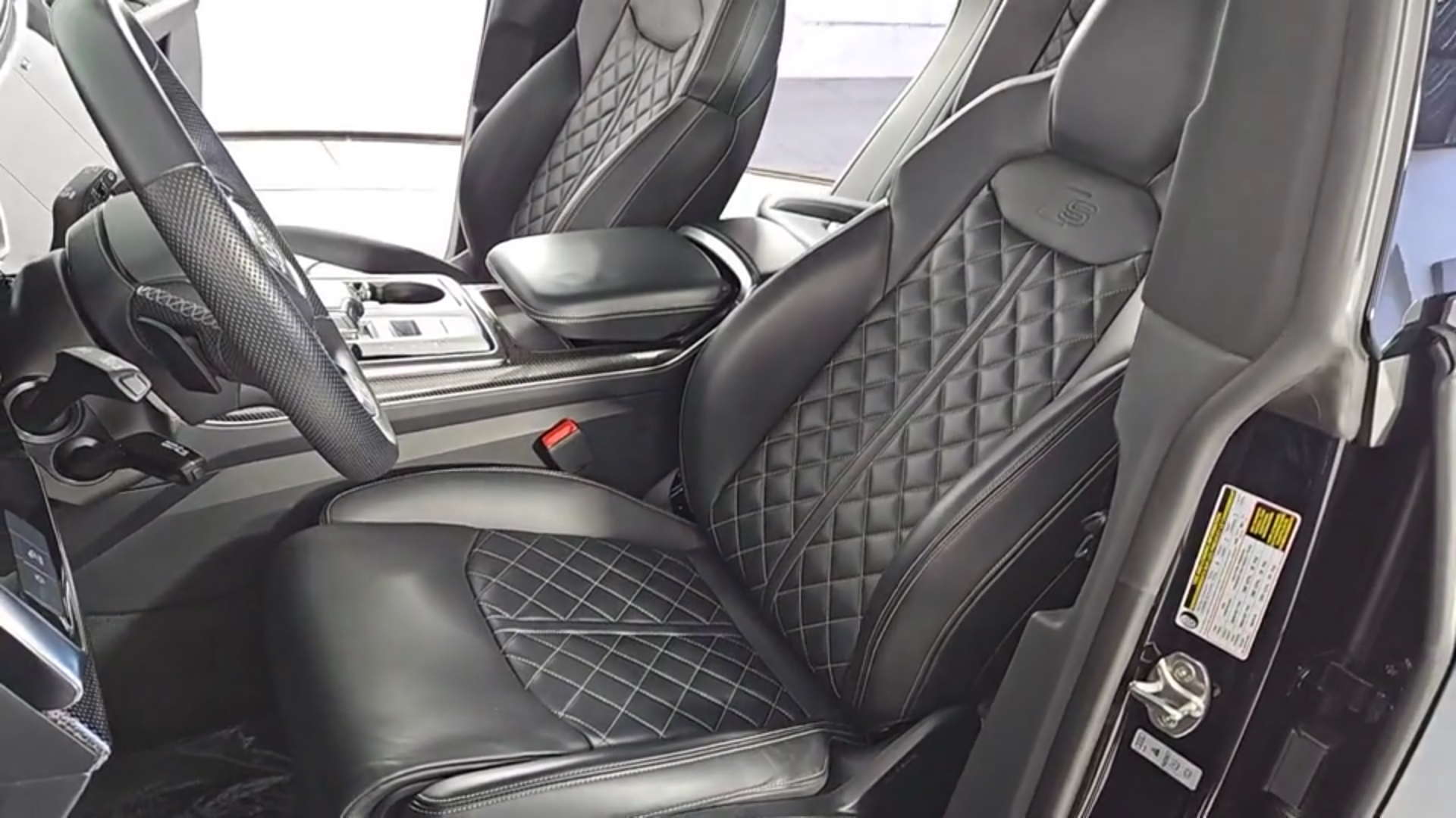 2022 Audi SQ8 4.0T Premium Plus