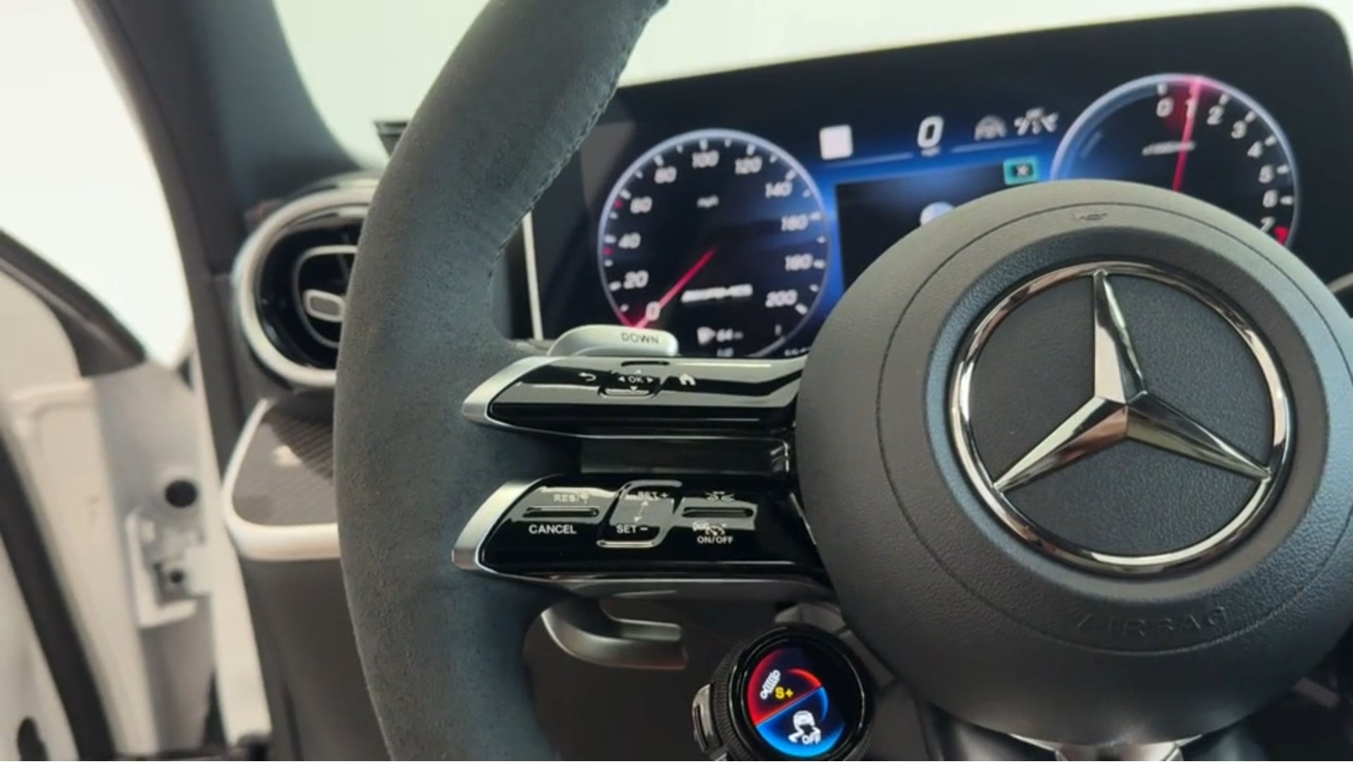 2024 Mercedes-Benz C-Class C63