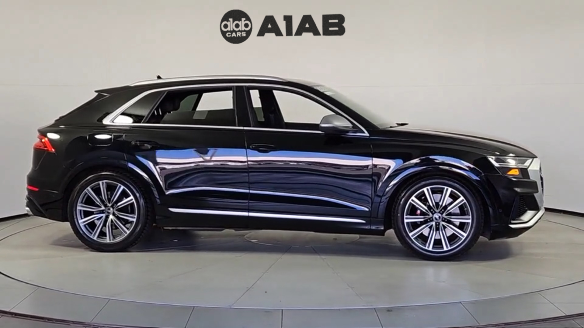 2022 Audi SQ8 4.0T Premium Plus