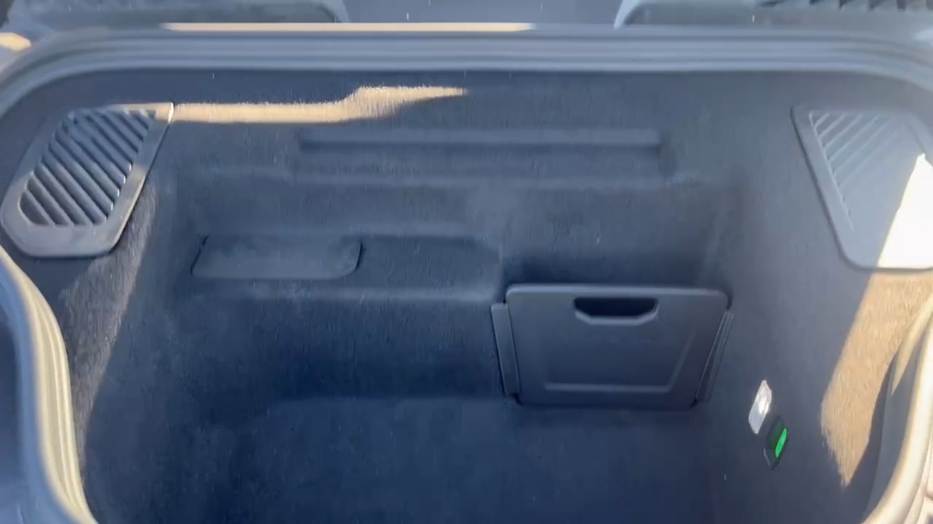 2024 Porsche Macan 4 Electric