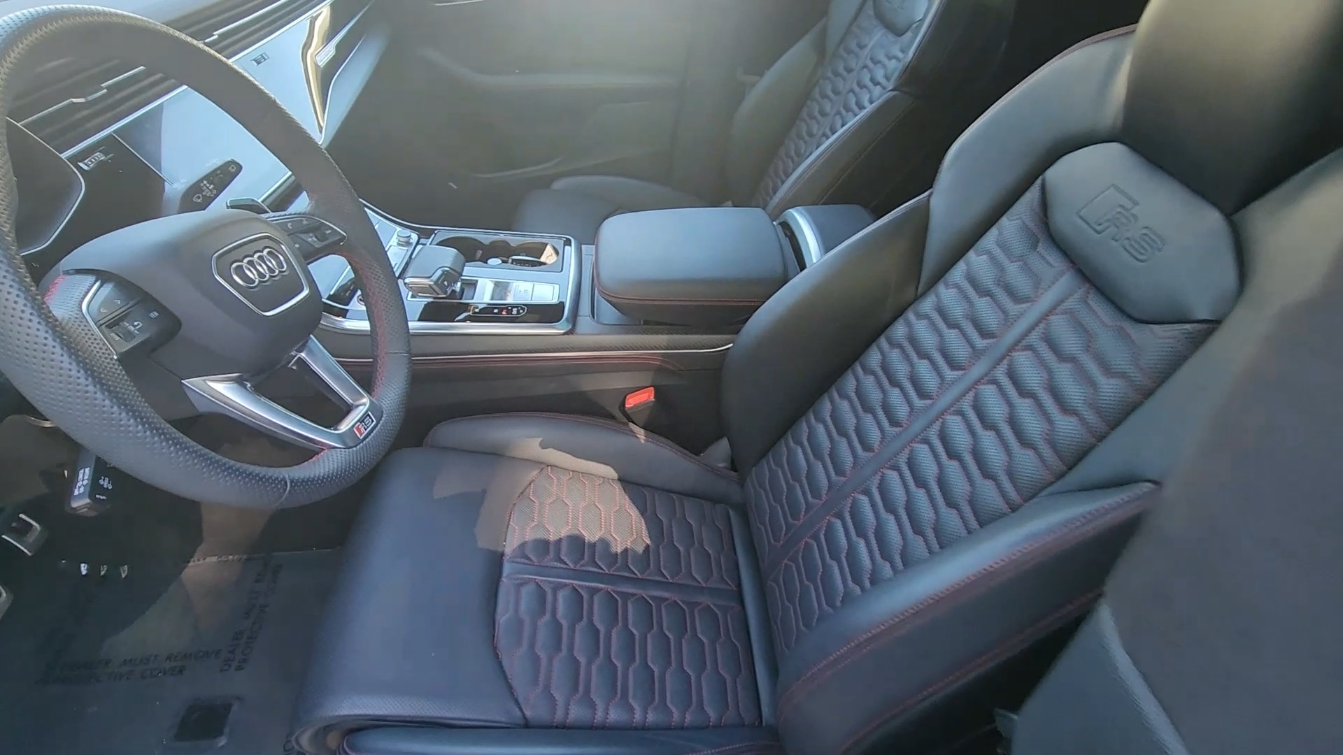 2024 Audi RS Q8 w/ Black Optic Package