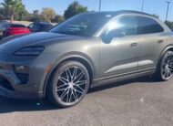 2024 Porsche Macan 4 Electric