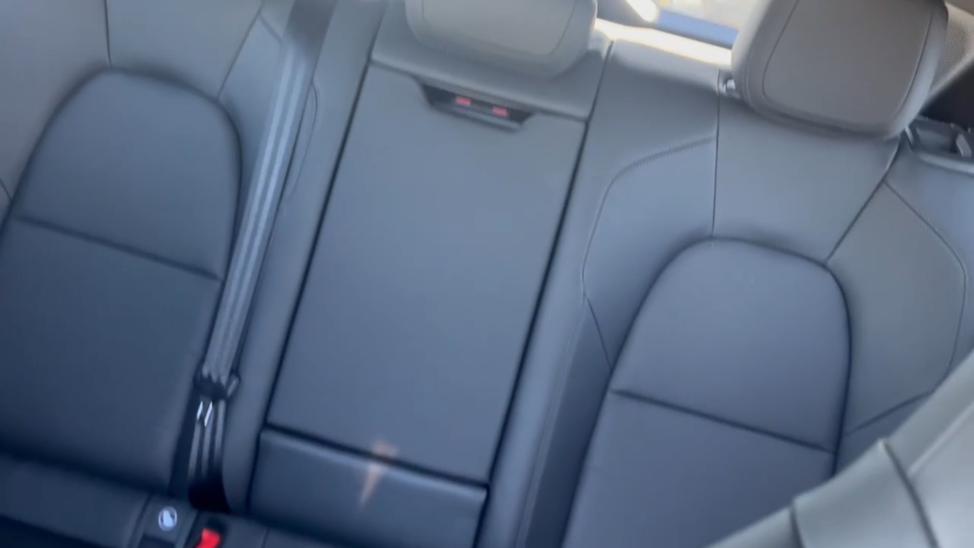 2024 Porsche Macan 4 Electric