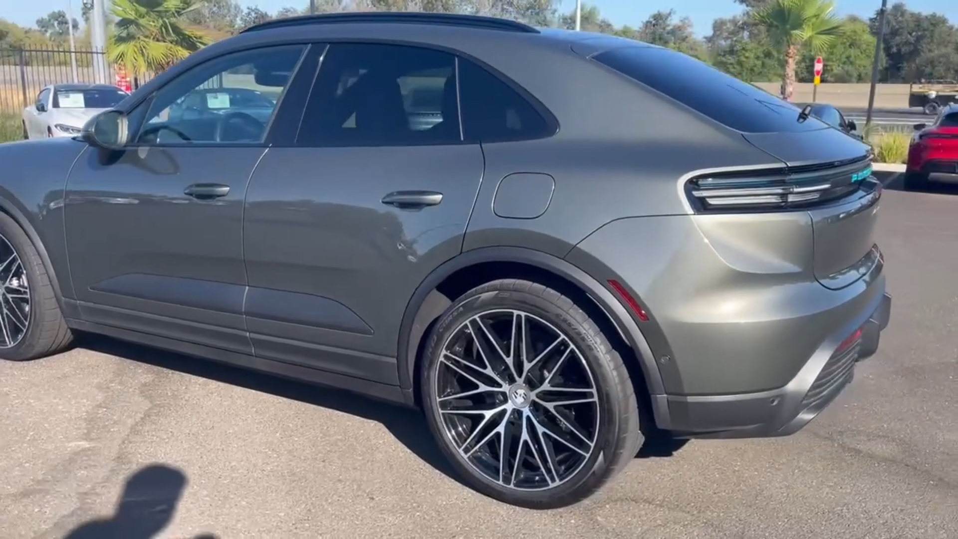 2024 Porsche Macan 4 Electric