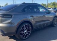 2024 Porsche Macan 4 Electric