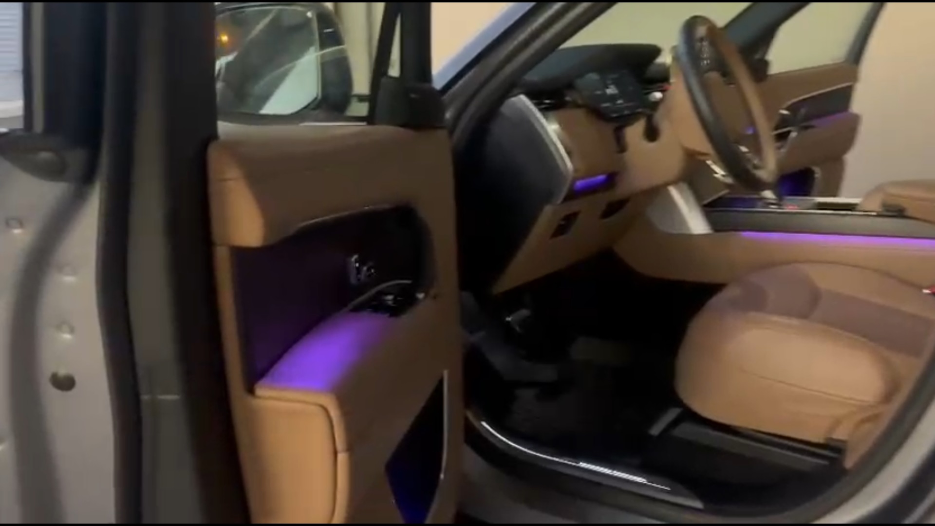 2024 Land Rover Range Rover SE